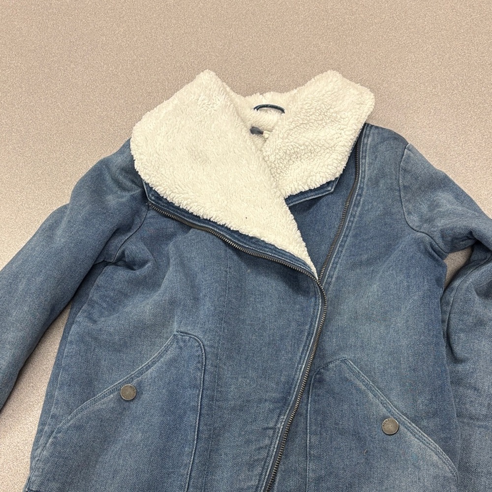 Roxy Blue Jean Jacket with White Sherpa Collar